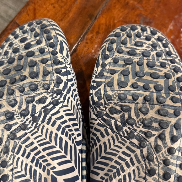 Tod\'s Navy and White Patterned Gommino Loafers main image 5